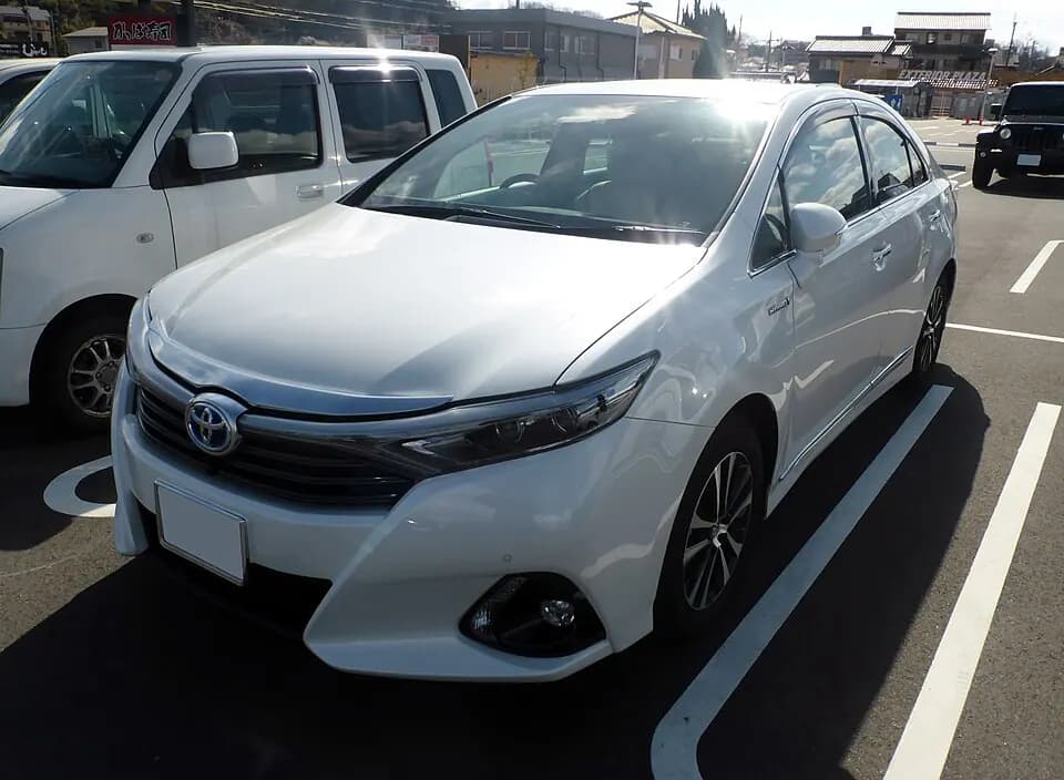 Toyota Sai AZK10