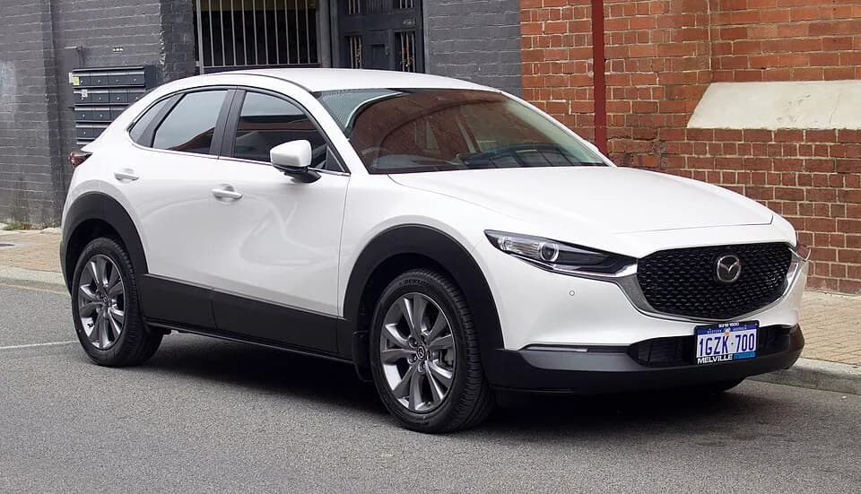 Mazda CX-30 — фото 1