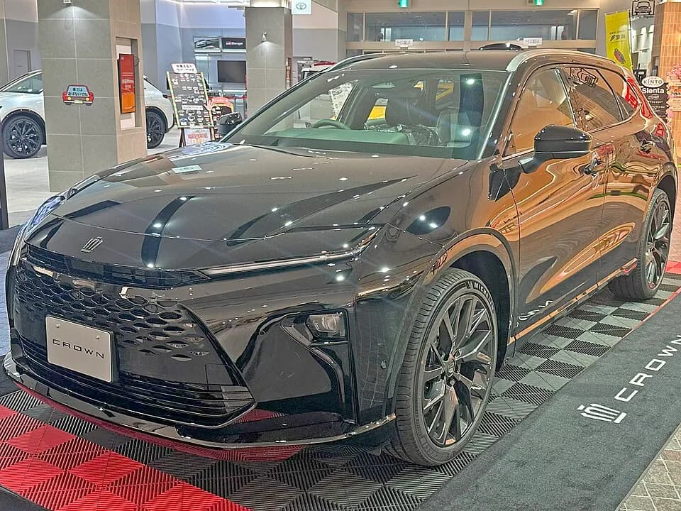 Toyota Crown Estate S236