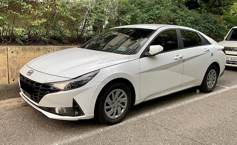 Hyundai Avante CN7