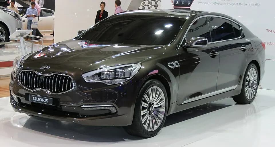 Kia Quoris KH