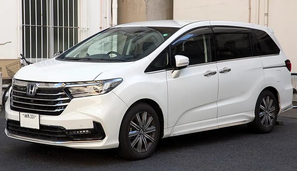 Honda Odyssey — фото 1