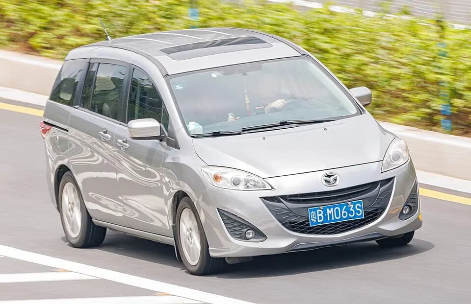 Mazda Premacy CW — фото 1